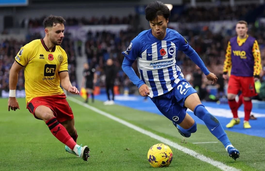 爱游戏体育直播-伯恩利客场挑战西汉姆，力争反弹(伯恩利对西汉姆联比分)