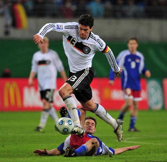 国际足坛竞技擂台,球员技战术精妙无暇(国际足球十大精彩比赛央视网视频) 国际足坛竞技擂台,球员技战术精妙无暇(国际足球十大精彩比赛央视网视频)