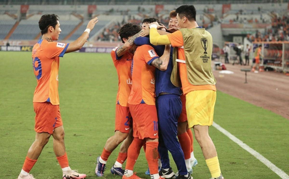 門迪冠绝一时夺得关键胜利(门迪采访) 門迪冠绝一时夺得关键胜利(门迪采访)