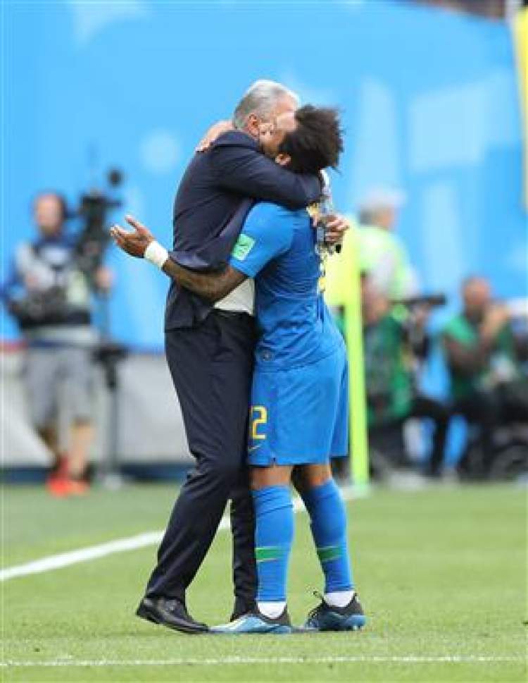 爱游戏入口-受伤主帅新政奏效，球队连胜震撼欧洲的简单介绍