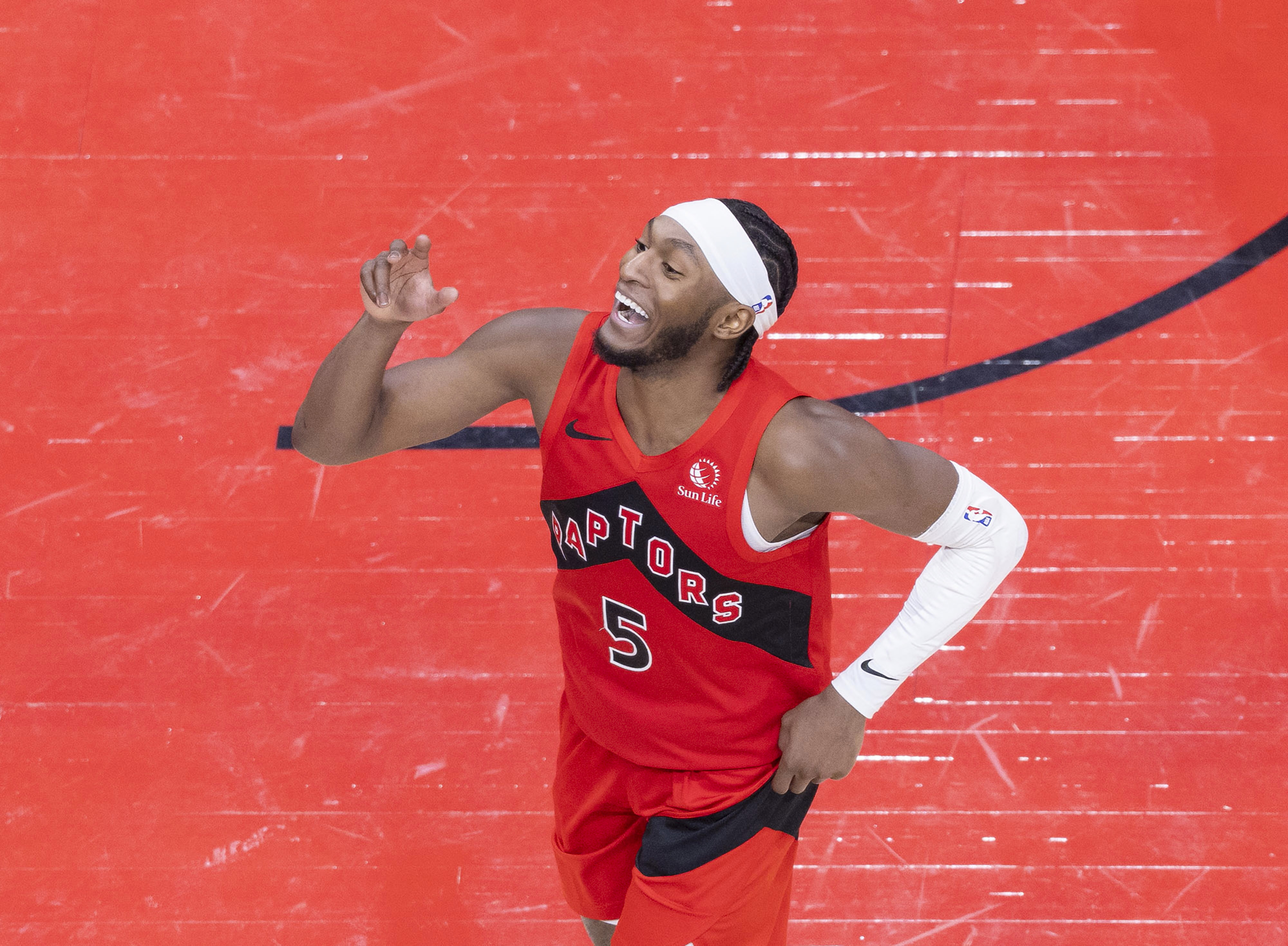 猛龙队惨败公牛队,东部地位稍有下降 猛龙队惨败公牛队,东部地位稍有下降