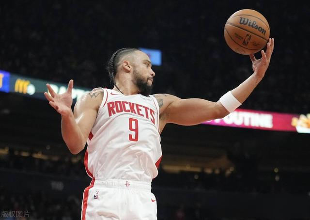 火箭主场惜败开拓者,遗憾输球 火箭主场惜败开拓者,遗憾输球