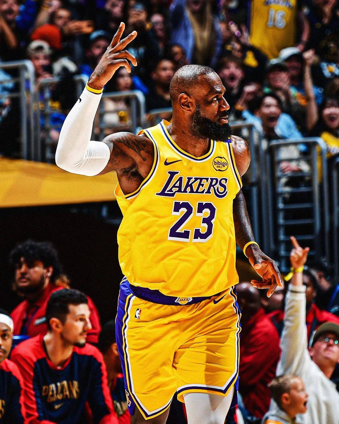 爱游戏中国官网-湖人迎战鹈鹕，豪取主场五连胜