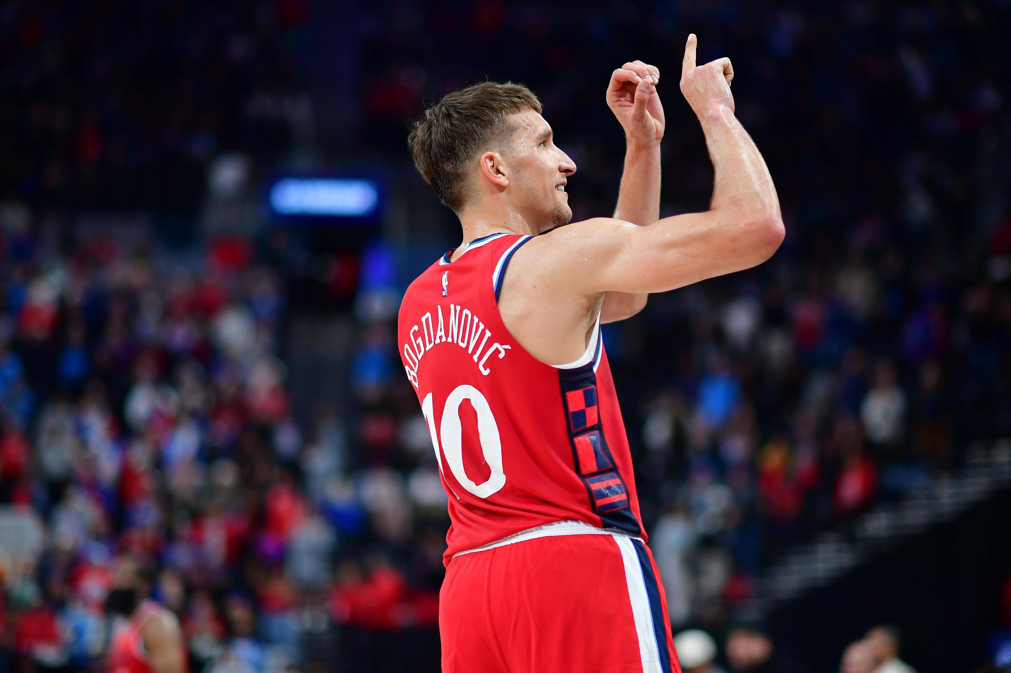 爱游戏体育网站-快船击败灰熊，保持不败势头的简单介绍