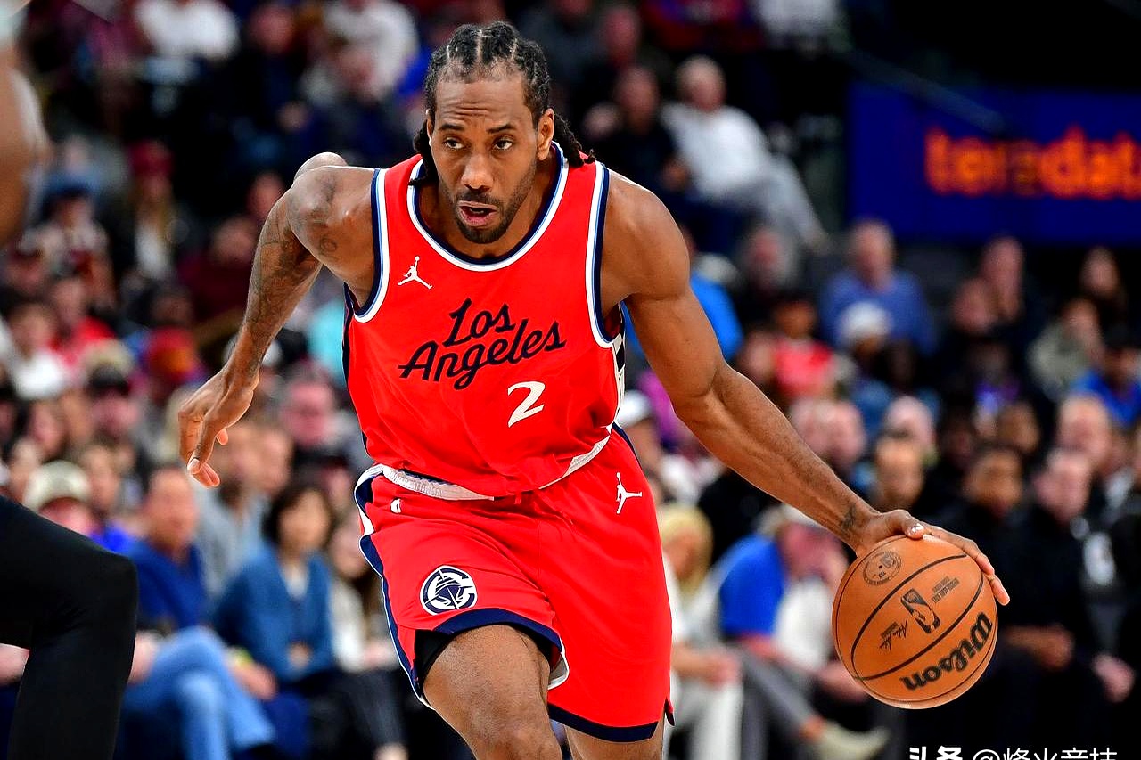 快船主场力克爵士,保持不败 快船主场力克爵士,保持不败