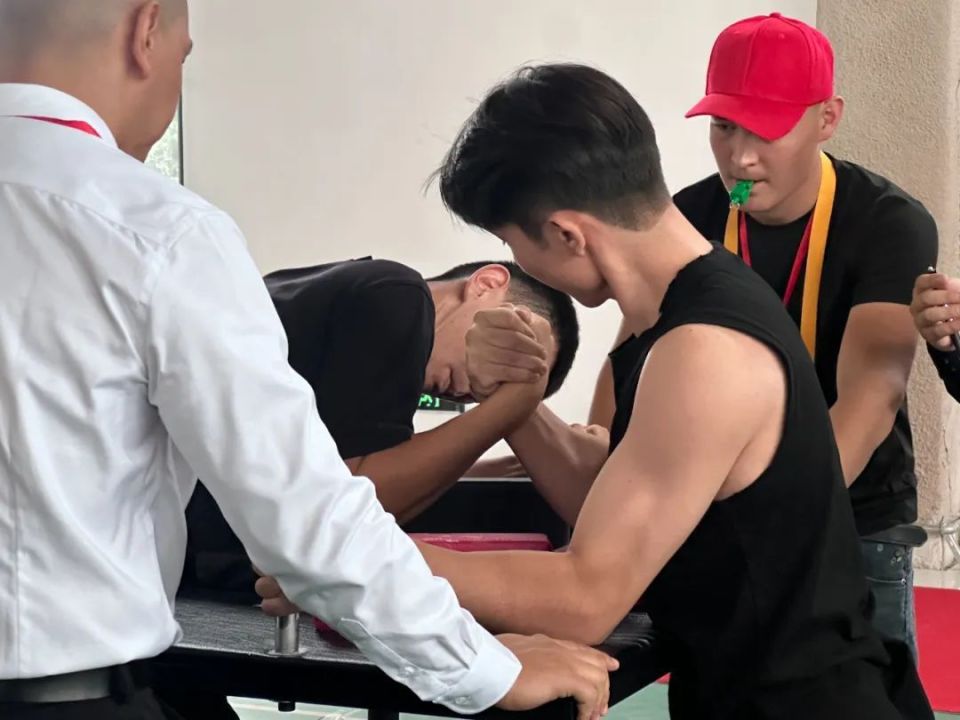 关于比赛挑战不断,队员精神饱满的信息 关于比赛挑战不断,队员精神饱满的信息