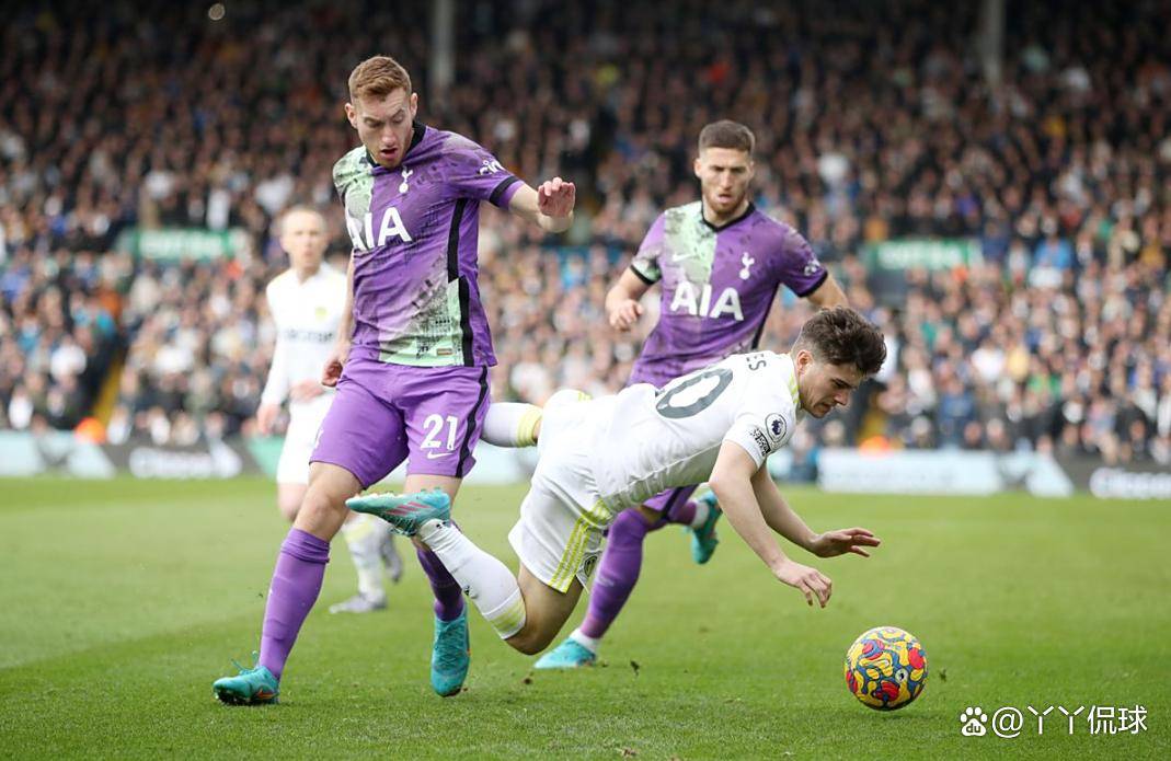 热刺再次战平对手,球场较量的简单介绍 热刺再次战平对手,球场较量的简单介绍