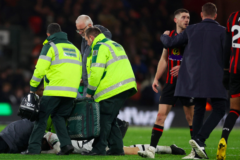 切尔西后防线再度失误，球队输球面临挑战