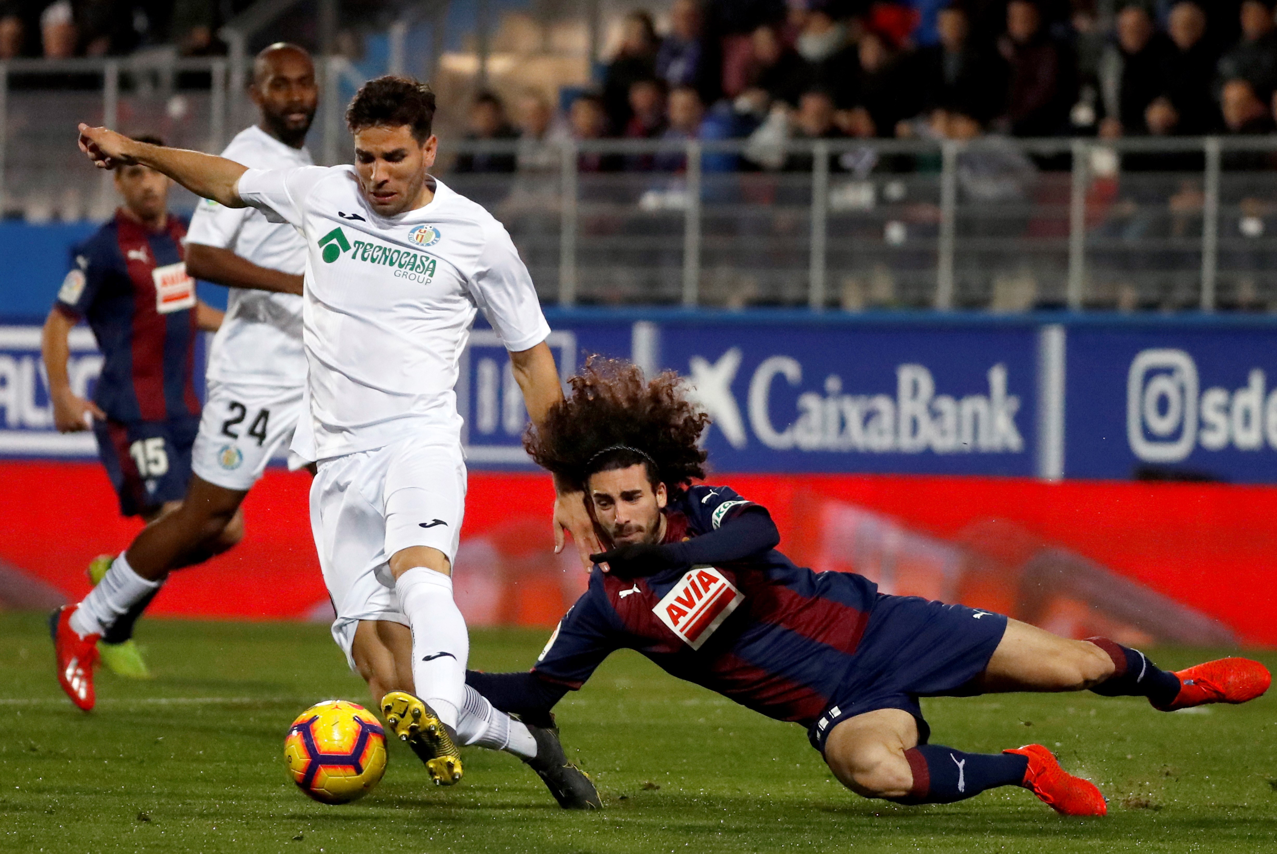 爱游戏网页版登录入口-包含比利亚雷亚尔主场战胜赫塔菲的词条